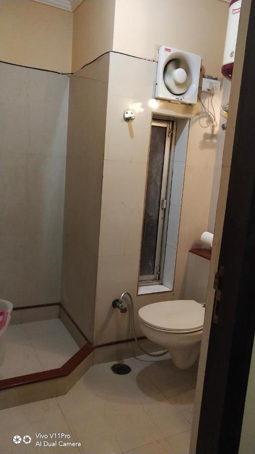 Rass Hotel Kanpur Exterior photo